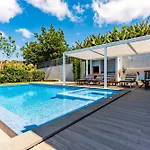 Pinheira Iv -heated Swimming Pool Calheta (Madeira)