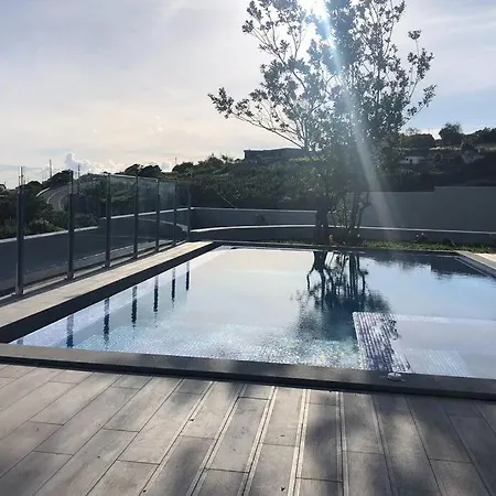 Villa Pinheira Iv -heated Swimming Pool And Jacuzzi