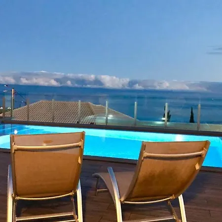 Pinheira Iv -heated Swimming Pool And Jacuzzi Calheta (Madeira)