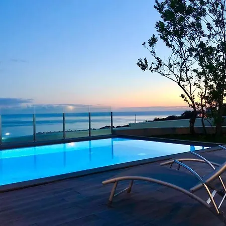 Pinheira Iv -heated Swimming Pool And Jacuzzi * Calheta (Madeira)