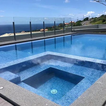 Pinheira Iv -heated Swimming Pool And Jacuzzi *
