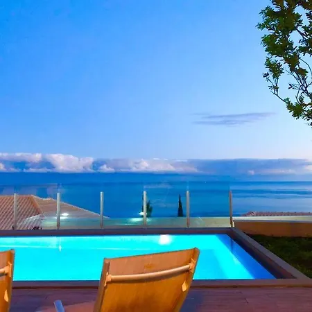 Villa Pinheira Iv -heated Swimming Pool And Jacuzzi Calheta (Madeira)