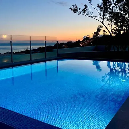 Pinheira Iv -heated Swimming Pool And Jacuzzi Villa *