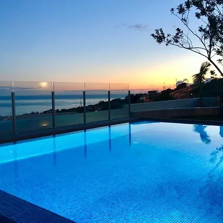 Pinheira Iv -heated Swimming Pool And Jacuzzi Calheta (Madeira)