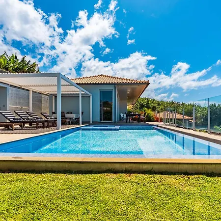 Pinheira Iv -heated Swimming Pool * Calheta (Madeira)