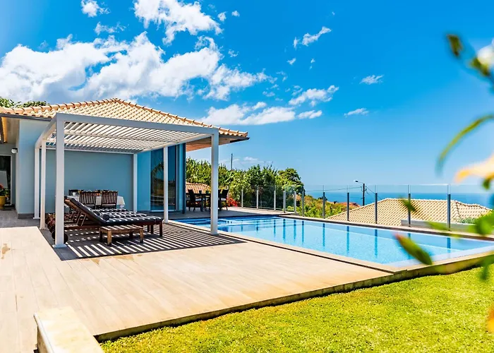 Villa Pinheira Iv -heated Swimming Pool Calheta (Madeira)