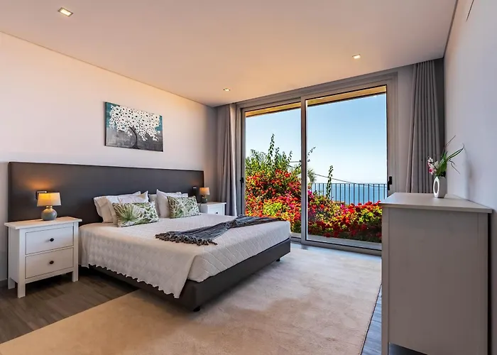 Villa Pinheira Iv -heated Swimming Pool Calheta (Madeira)