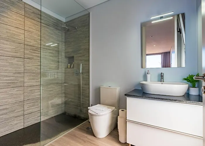 Pinheira Iv -heated Swimming Pool Villa